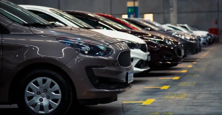 Como Comprar um Carro Seminovo com Segurança em 2026